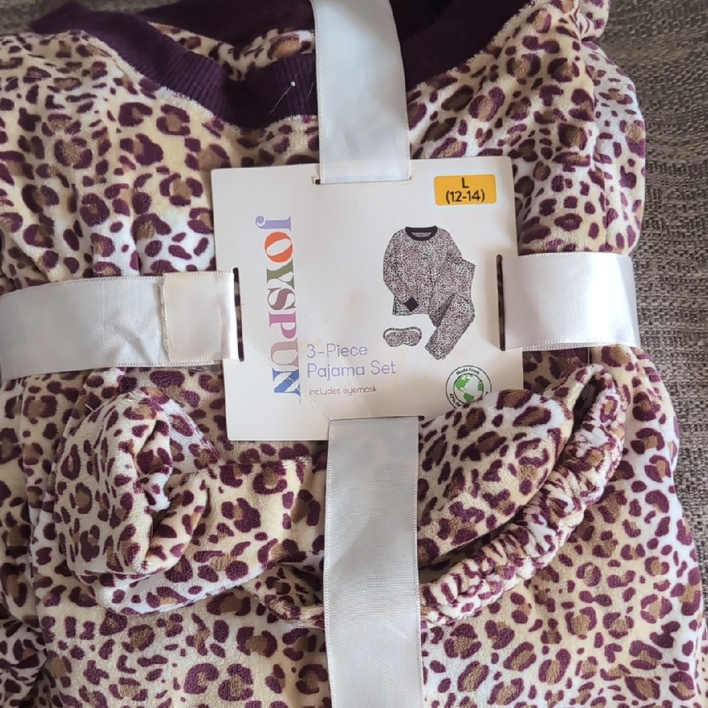 Leopard Print 3-Piece Pajama Set
